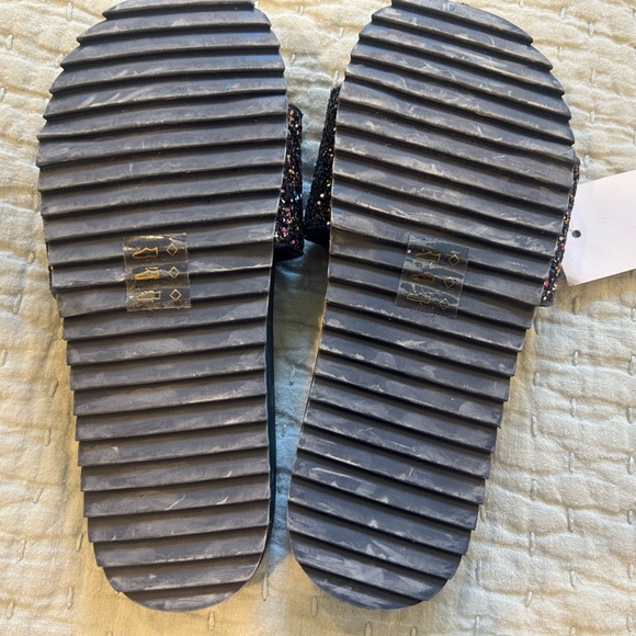 Crewcuts Girls Slip-ons, Size 1. NWT - Picture 4 of 5